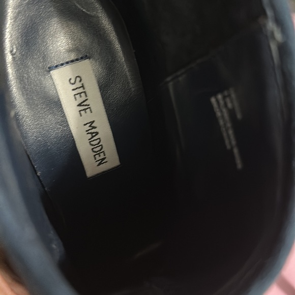 Steve Madden Blue Booties - Picture 4 of 7